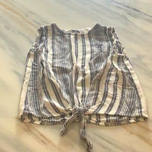 Girls cute shirt, stripes